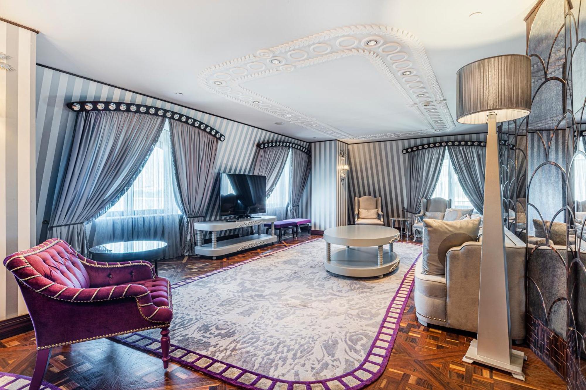 Wyndham Grand Istanbul Kalamis Marina Hotel Exterior photo Interior of a suite at the Mandarin Oriental, Moscow